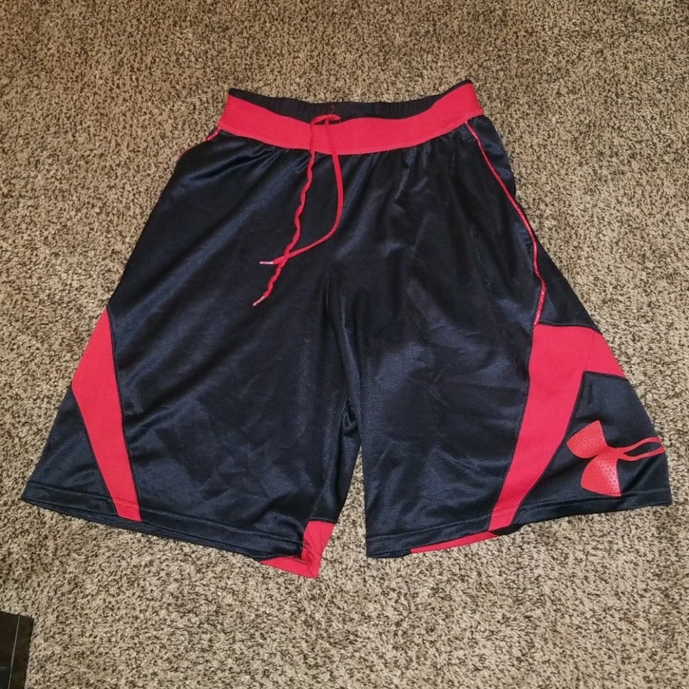 Mens UA shorts